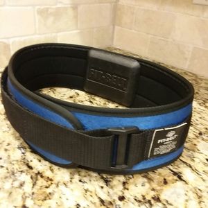 FIT BELT Weightlifting belt Size 28-36